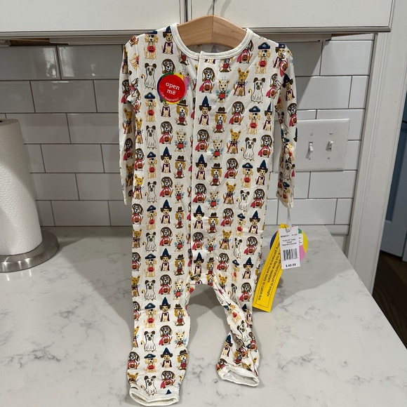 Magnetic Me Tricks or Treats Modal Magnetic Coverall 9-12M NWT - Picture 1 of 5